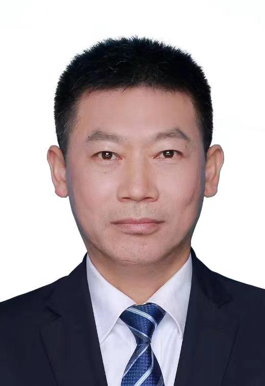 杨波
